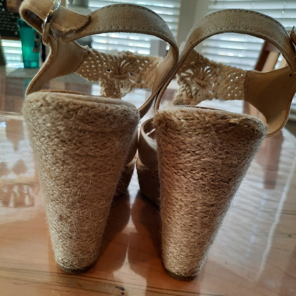 Cream & Jute Wedges - Picture 4 of 4